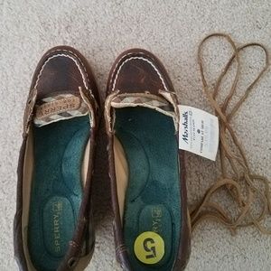 Wedge sperry shoes